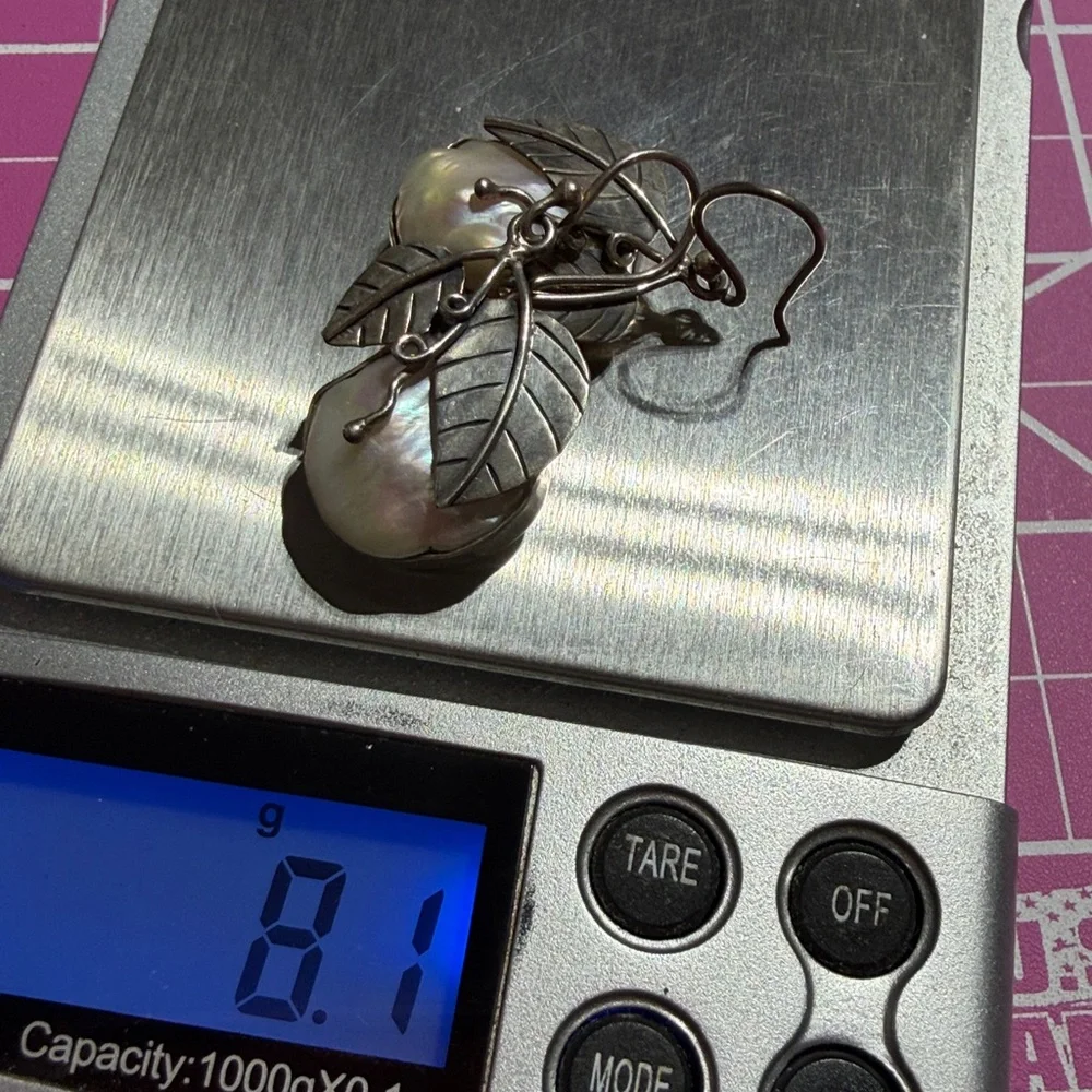 Sterling Silver Leaf Pearl Earrings (3) - Picture 5 of 8